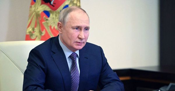 Guerre en Ukraine : "A ce rythme, il faudrait 100 ans à Poutine pour l'emporter"