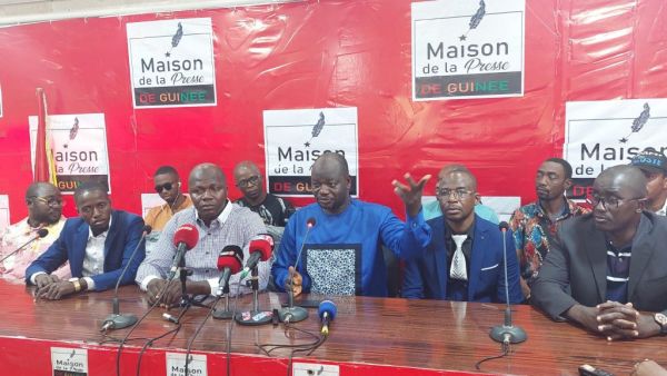 Guinée : une organisation pro-junte appelle à « la dissolution » de tous les partis politiques