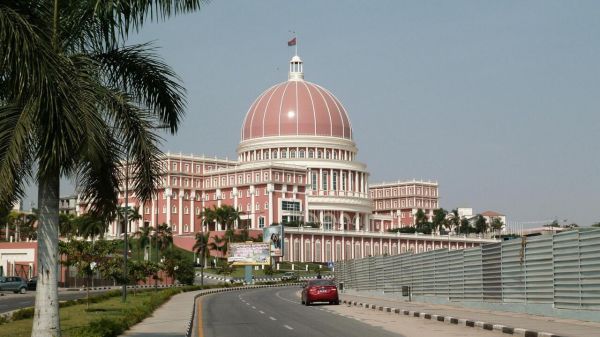 Angola: l'Assemblée nationale vote l'envoi d'un contingent militaire dans l'est de la RDC