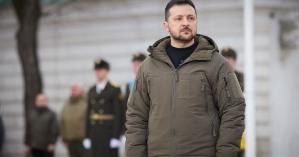 Guerre en Ukraine. Volodymyr Zelensky visite le front près de Bakhmout