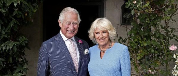 Face aux manifestations en France, le Roi Charles III pourrait demander à déplacer le dîner de gala prévu à Versailles mais aussi le déplacement à Bordeaux - Vidéo