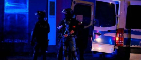 Allemagne : Une fusillade faisant deux morts a éclaté dans le quartier de Langenhorn à Hambourg - Un homme aurait abattu l'autre victime avant de retourner l'arme à feu contre lui.