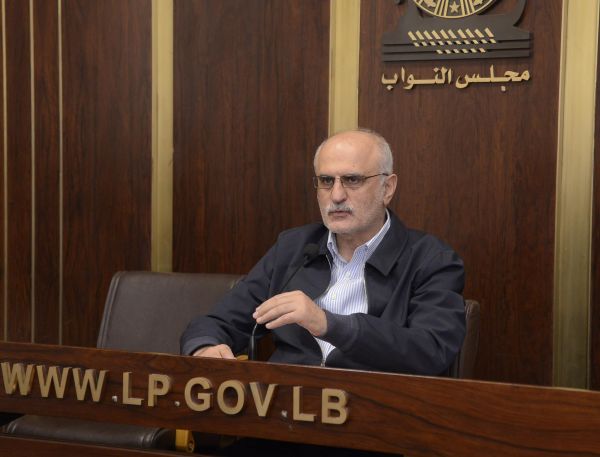 Vive altercation au Parlement entre Sami Gemayel, Melhem Karam et Ali Hassan Khalil et Ghazi Zoaiter