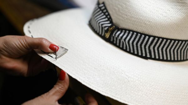Après des années de grand vent, le Borsalino fait feutre neuf