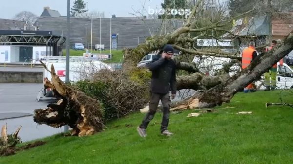 VIDÉO - Tempête Mathis : des rafales jusqu'à 146 km/h