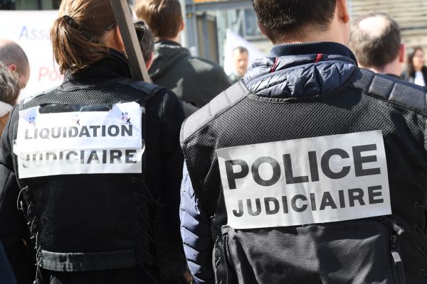 Nanterre : un homme abattu en pleine rue, une enquête ouverte