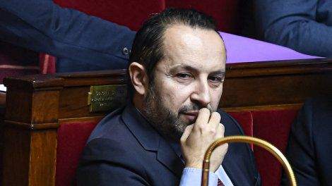 A 75 ans, la mère de Sébastien Chenu travaille pour un autre député RN