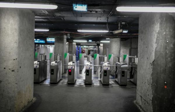 Paris : Bientôt la fin des tourniquets dans le métro ?