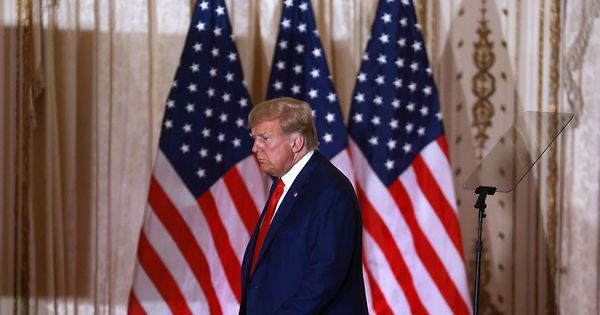 Inculpé, Trump dénonce une «insulte à la nation» devant ses partisans