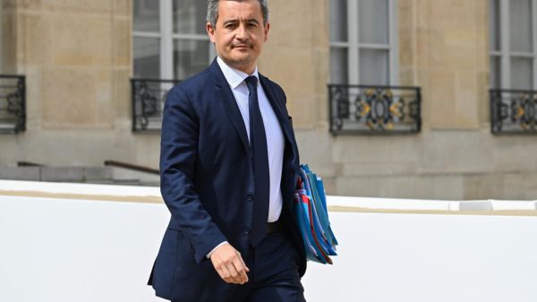 Mayotte: Wuambushu "continuera le temps qu'il faudra", selon Darmanin