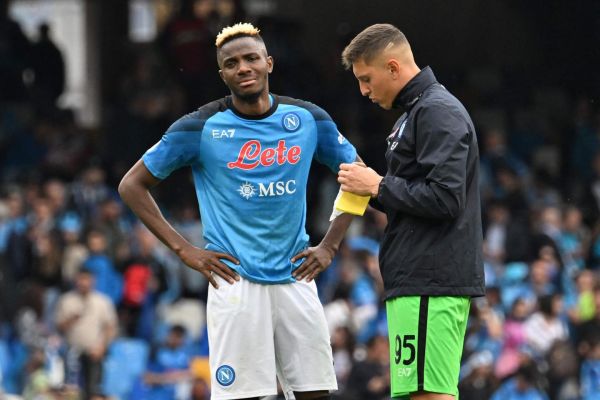 Football : Naples obligée de reporter la fête pour le titre de championne d'Italie