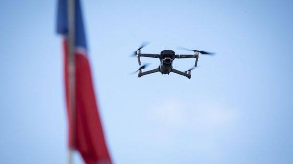 Manifestations du 1er-Mai : pourquoi l'utilisation de drones ce lundi est contestée