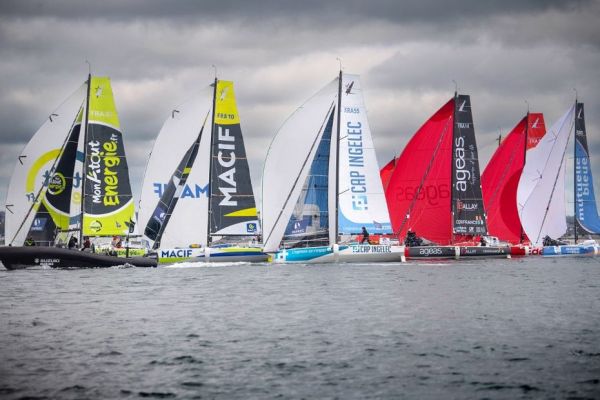 Voile : départ des 11 duos mixtes de la Transat Paprec vers Saint-Barthélemy