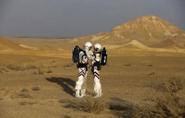 Tôt ou tard des humains auront des relations sexuelles dans l'espace. Des scientifiques nous y préparent