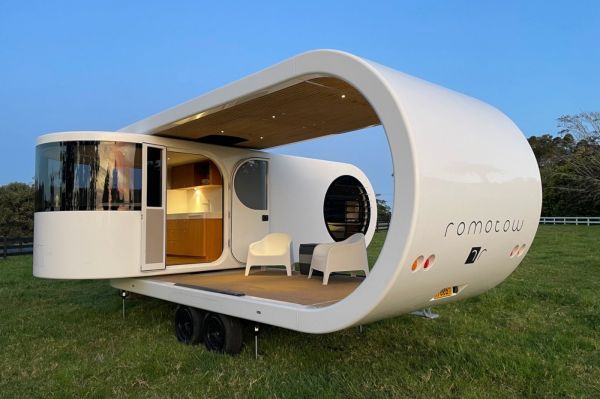 Romotow : une caravane au design inspiré d’une clé USB