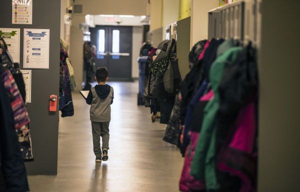Entre appréhensions et confiance pour des étudiantes en enseignement