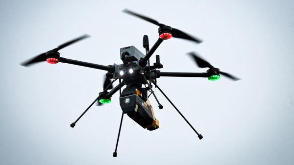1er-Mai : l'utilisation de drones pour encadrer les manifestations ne fait pas l'unanimité