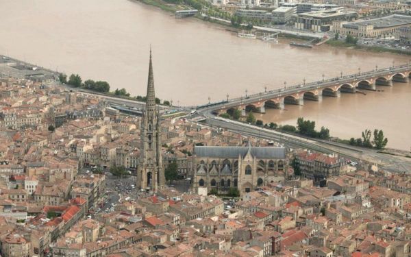 Secrets d'archives : sous les pavés du quartier Saint-Michel à Bordeaux, des siècles d'histoire