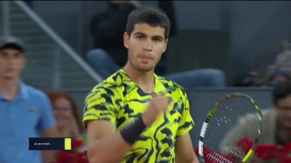 Carlos Alcaraz après sa victoire contre Grigor Dimitrov à Madrid : « D'excellentes sensations »