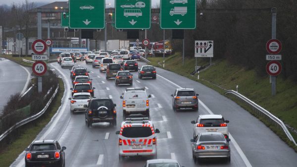 Vers un télétravail minimum pour les frontaliers français?