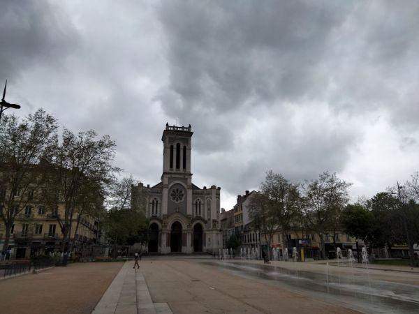 Mgr Waterloo, evêque de Saint-Etienne ?