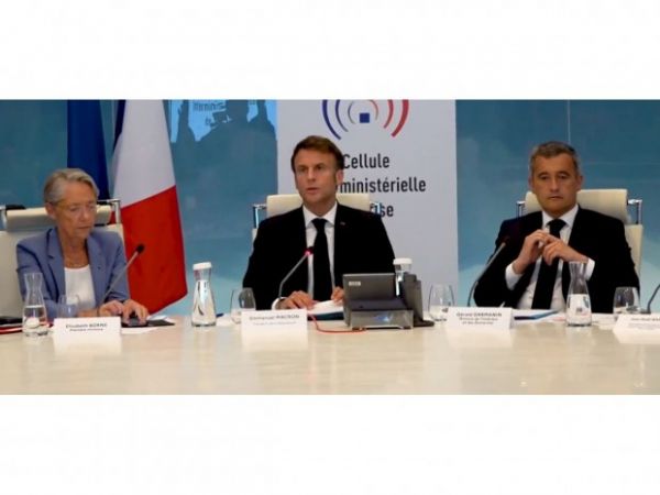 Émeutes : E. Macron annonce une loi d'urgence pour la reconstruction, l'Urssaf se mobilise