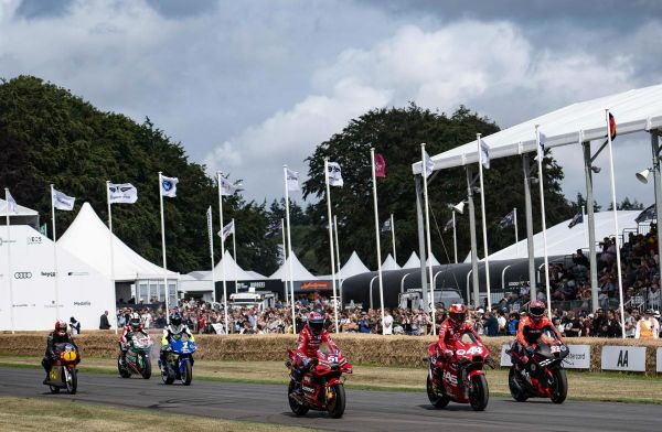 Les pilotes MotoGP™ au festival de vitesse de Goodwood