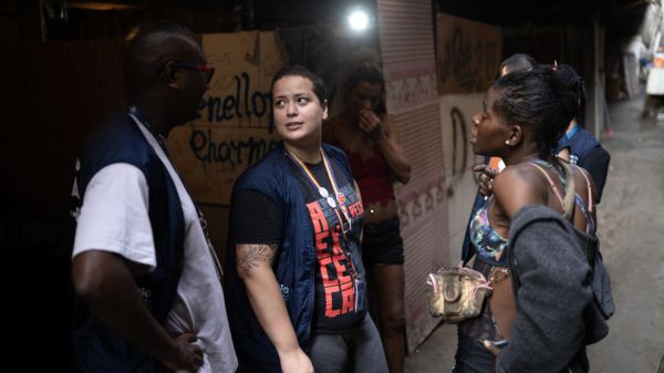 A Rio, des médecins de rue vont aux confins de la misère et du crack