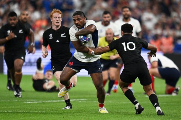 Coupe du monde de rugby : "On s'est fait tirer les oreilles", confie Peato Mauvaka