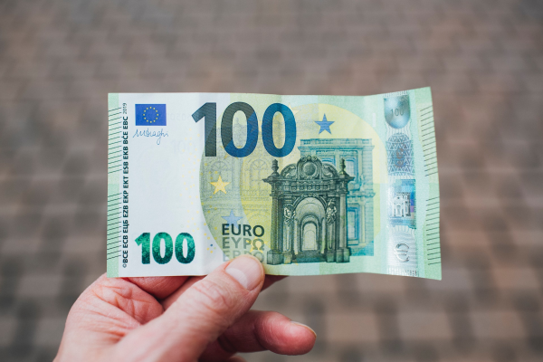 Impact du SMIC sur vos revenus : decryptage de votre bulletin de salaire