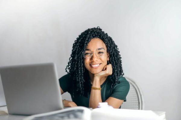 Pourquoi le statut d'auto-entrepreneur est idéal pour les personnes en freelance et qui désirent se lancer en solo ?