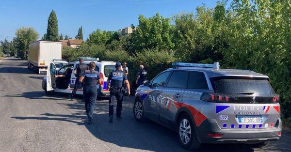 Monteux : les migrants majeurs sous le coup d'une obligation de quitter le territoire français