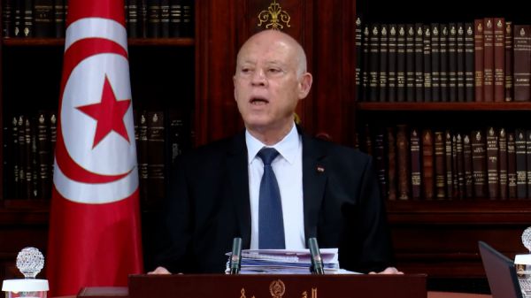 Saïed: Celui qui vient pour nous surveiller n'est pas le bienvenu(Vidéos)