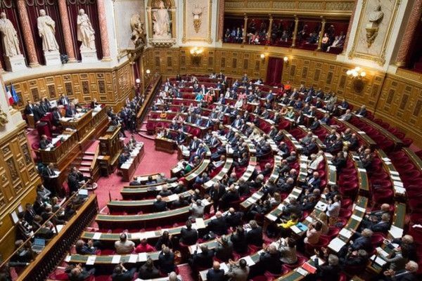 Election de Georges Naturel et Robert Xowie au sénat: les réactions politiques en Nouvelle-Calédonie