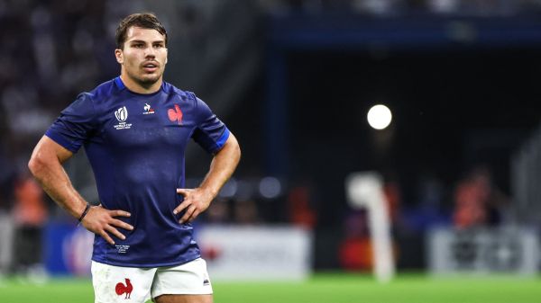 XV de France: les Bleus racontent comment ils vivent la blessure du Dupont