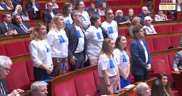 VIDÉO. Incident à l’Assemblée nationale... à cause d’un simple t-shirt