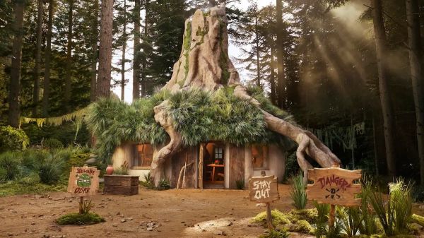 Tentez de remporter deux nuits dans le marais de Shrek grâce à cet Airbnb insolite
