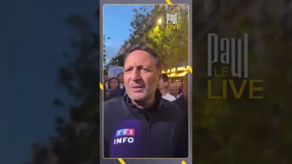 Arthur pendant la manifestation en soutien à Israël : «Je suis sidéré par le silence du métier»