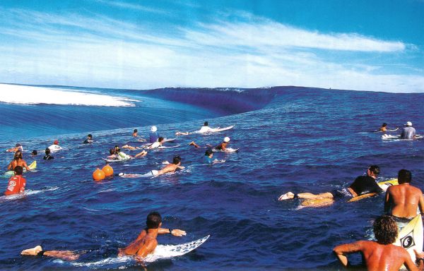 JO 2024 à Teahupoo: une tour des juges plus sobre et surtout allégée