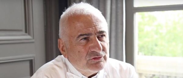 Le chef français Guy Savoy, rétrogradé par le guide Michelin, reste le meilleur au monde pour le classement La Liste, ex-aequo avec six restaurants à travers le monde