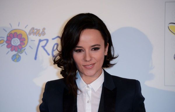 La fille d'Alizée reprend son tube « Moi... Lolita » sur TikTok, la vidéo devient virale