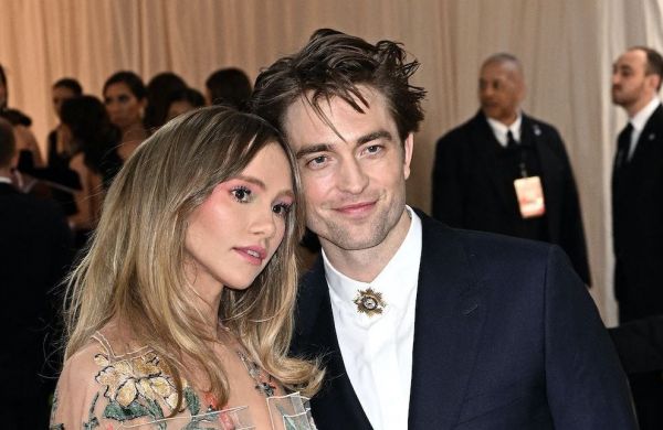 Robert Pattinson : sa compagne Suki Waterhouse confirme attendre leur premier enfant