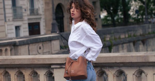 Pour fêter ses 125 ans, Le Tanneur dévoile une capsule co-créée par Inès de la Fressange