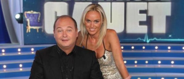 Accusations contre Cauet - Son ancienne co-présentatrice Cécile de Ménibus sort du silence : "Avez-vous un seul instant pensé à moi ? Protéger les victimes ne vous semble pas primordial ?" [...]
