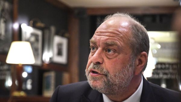 Procès d'Eric Dupond-Moretti: Elisabeth Borne se réjouit de la relaxe de son ministre qui sera invité du 20h de France 2 ce mercredi soir