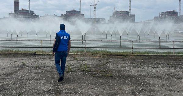 Centrales nucléaires en Ukraine : les dangers "se multiplient", s'alarme l'AIEA