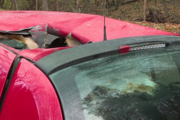 Voiture trouée à Strasbourg : non, ce n'était pas une météorite