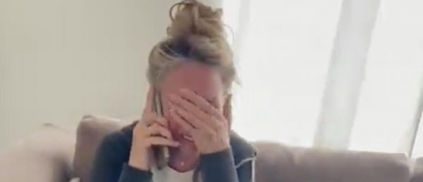Israël / Hamas: Regardez les images bouleversantes de la maman de l'otage française Mia Schem lorsqu'elle apprend la libération de sa fille - VIDEO