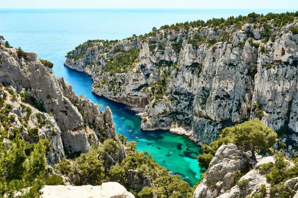 Les calanques, fragile trésor du Sud