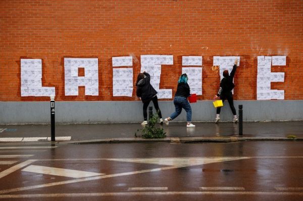 "La démocratie ne peut être pleine et entière là où la religion dicte ses règles"